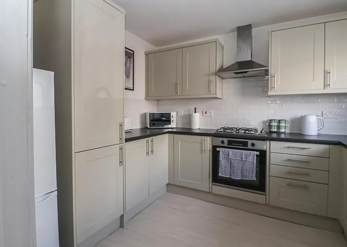 Pebble Rock * Harrogate